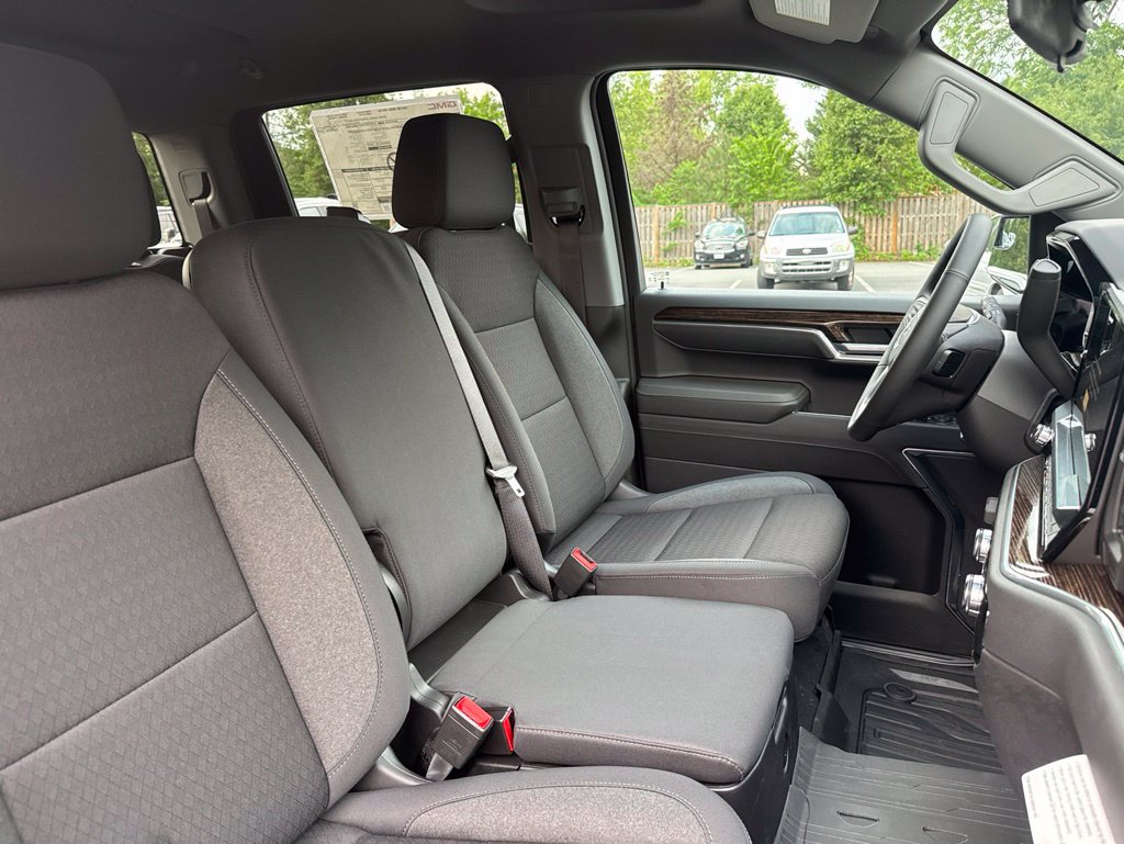 2026 GMC Sierra 1500 SLE - Photo 14