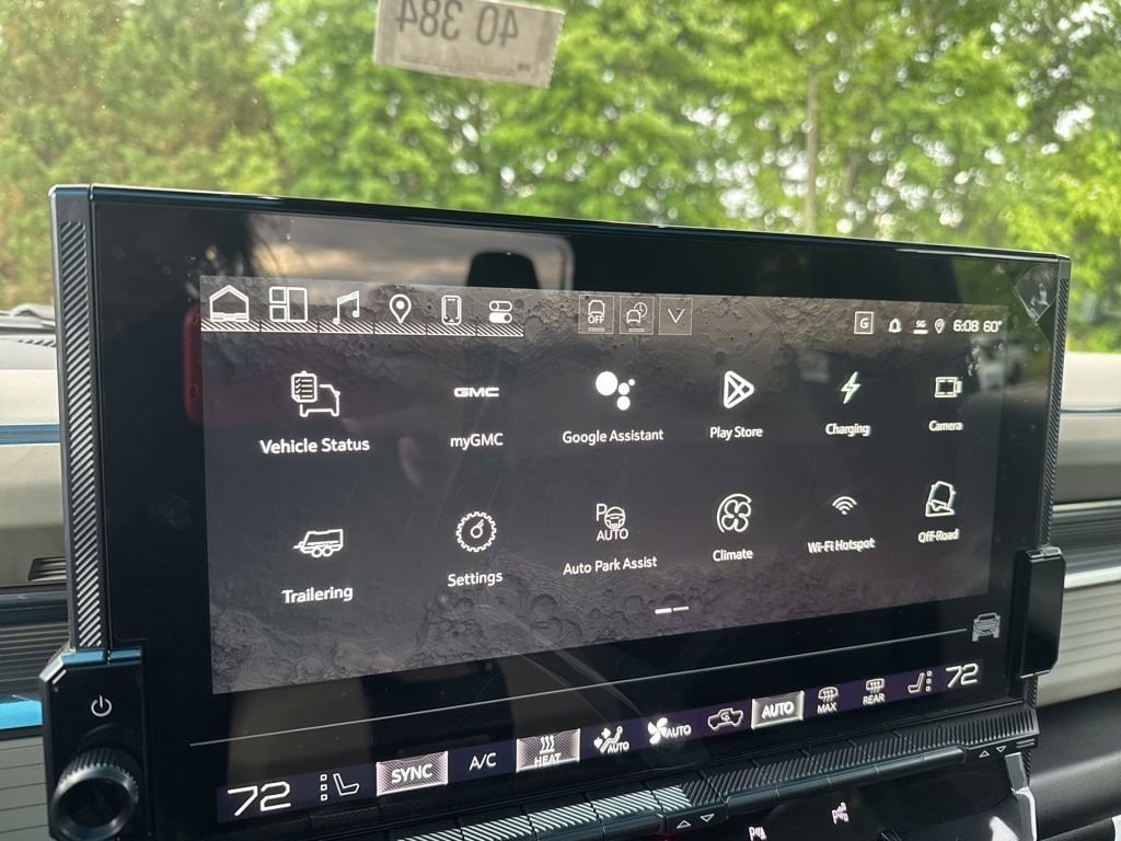 2026 GMC HUMMER EV 2X - Photo 16