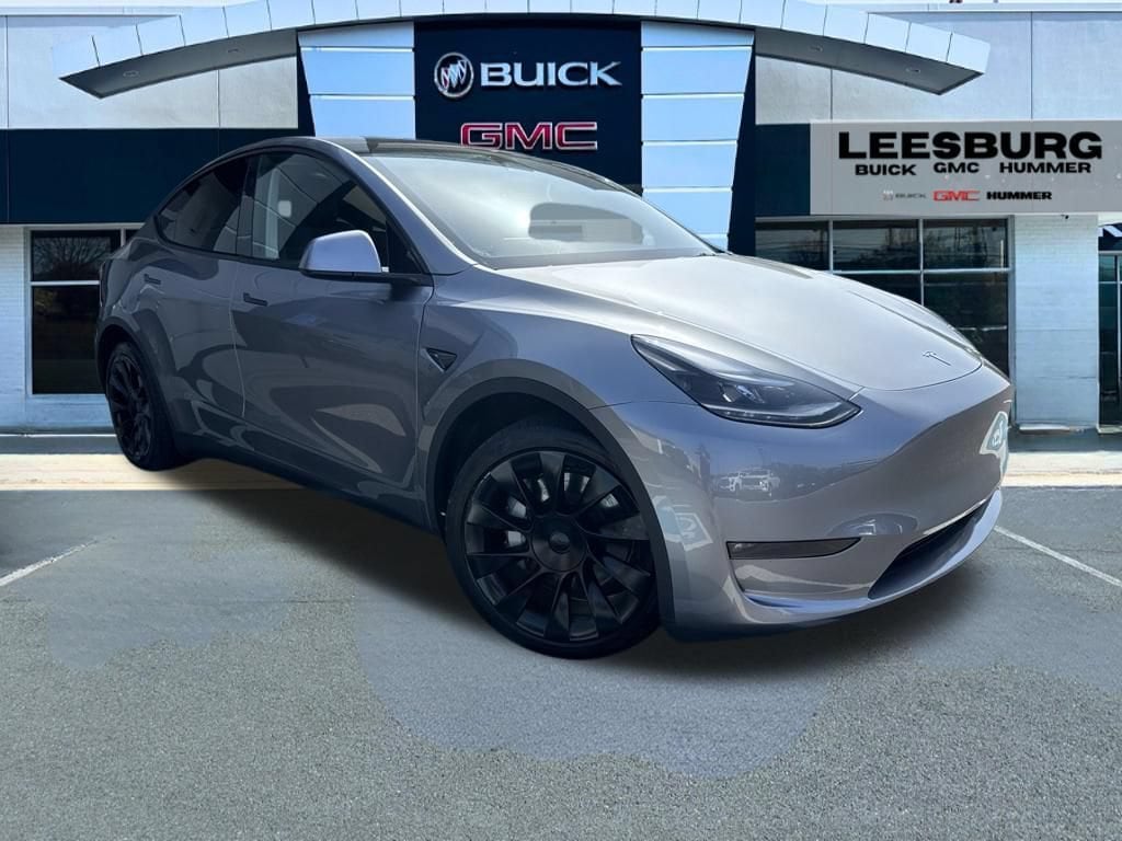 2024 Tesla Model Y Long Range Dual Motor All-Wheel Drive's photo