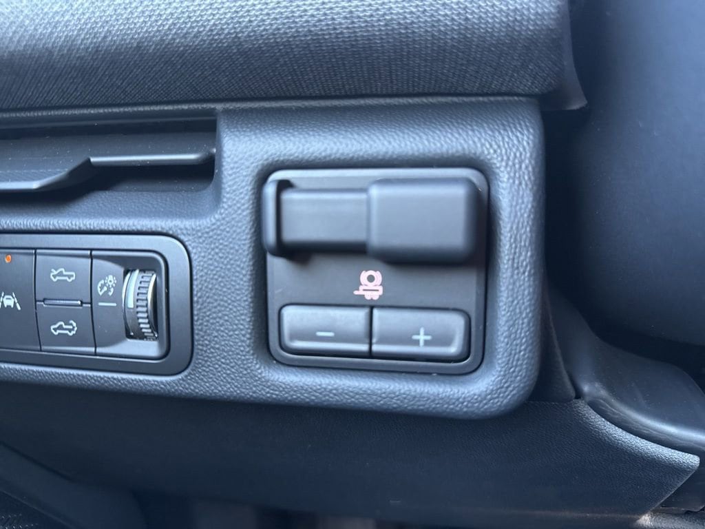 2026 GMC Sierra EV Elevation - Photo 28