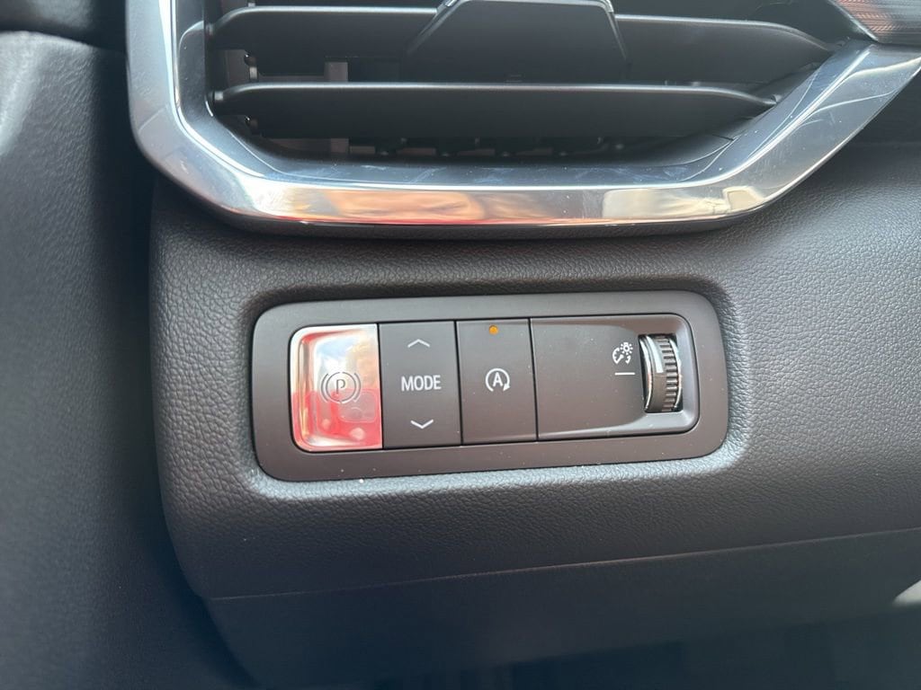 2025 GMC Acadia Elevation - Photo 31