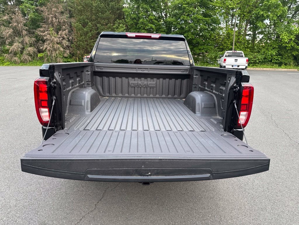 2026 GMC Sierra 1500 SLE - Photo 47
