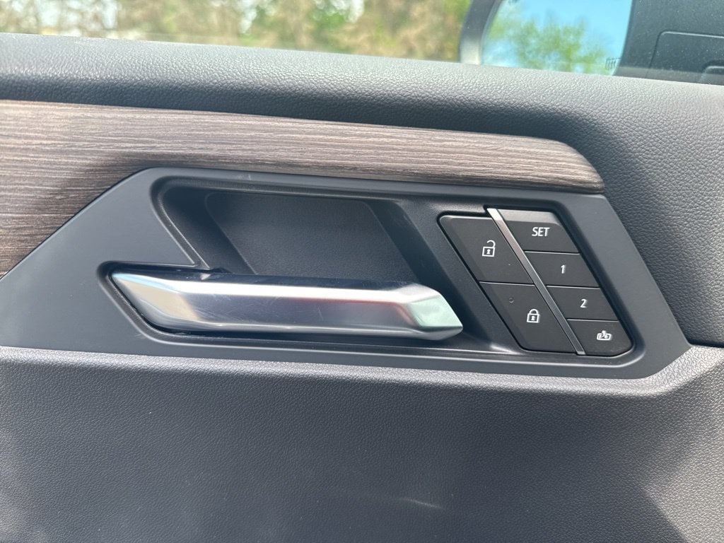 2026 GMC Acadia Denali - Photo 24