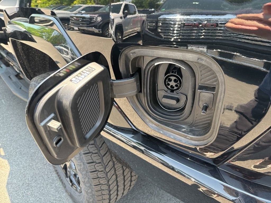 2025 GMC HUMMER EV 2X - Photo 69