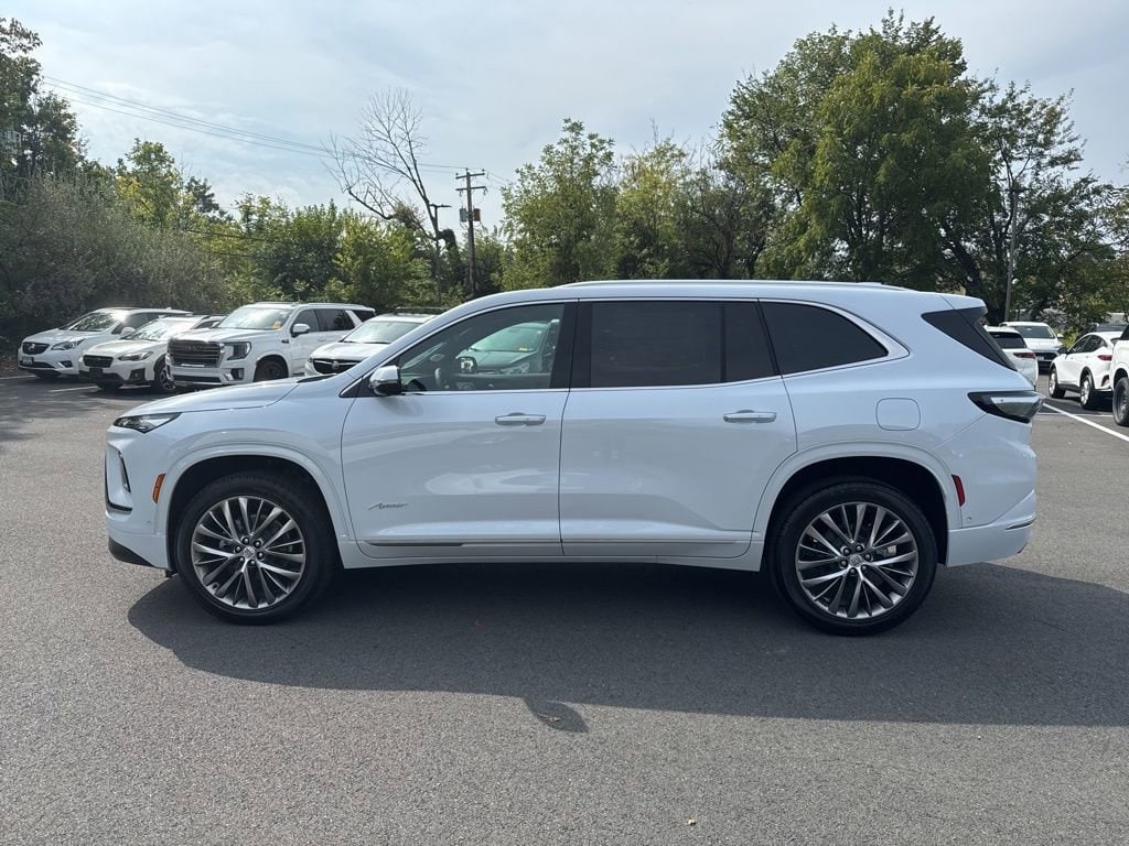 New 2026 Buick Enclave Avenir SUV