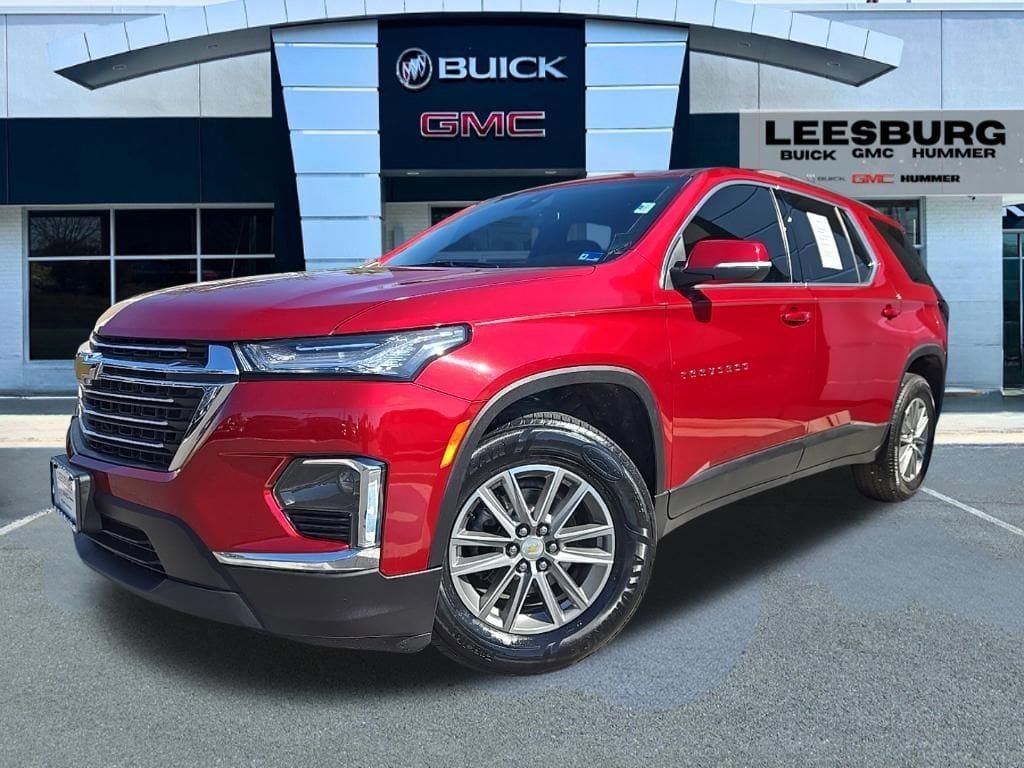 Used 2023 Chevrolet Traverse LT Cloth SUV