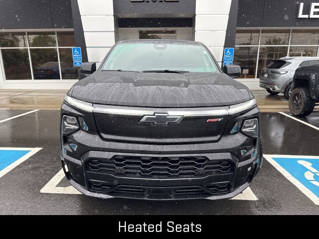 Used 2024 Chevrolet Silverado EV RST with VIN 1GC40ZEL8RU301615 for sale in Leesburg, VA