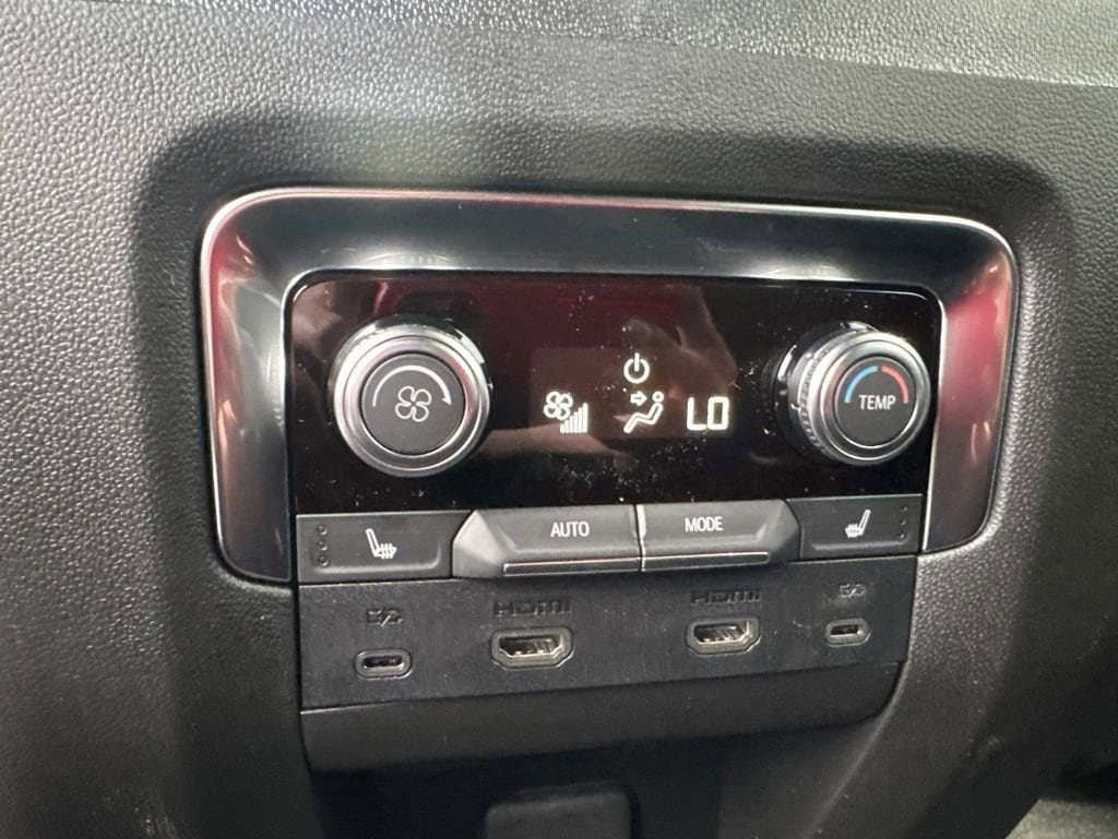 2026 GMC Yukon XL Denali - Photo 58