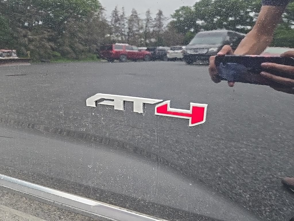 2026 GMC Terrain AT4 - Photo 8