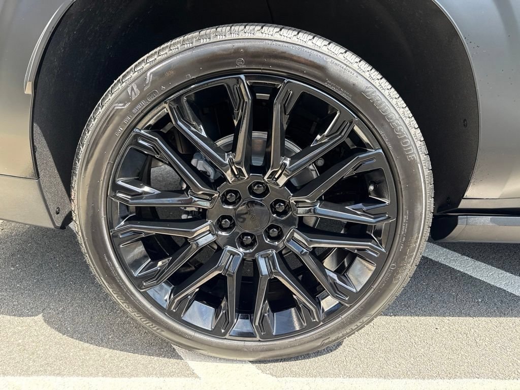 2026 GMC Yukon XL Denali - Photo 9