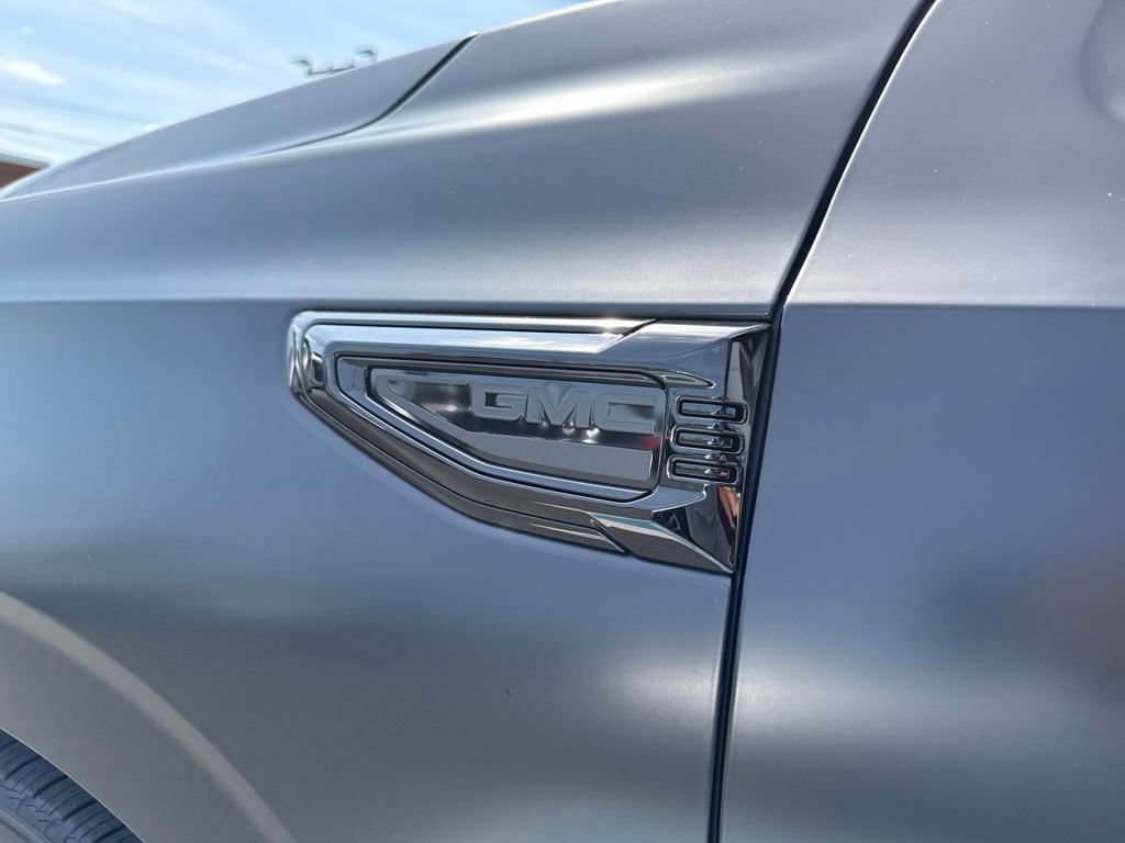 2026 GMC Yukon XL Denali - Photo 16