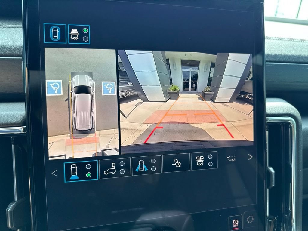 2026 GMC Yukon XL Denali - Photo 26