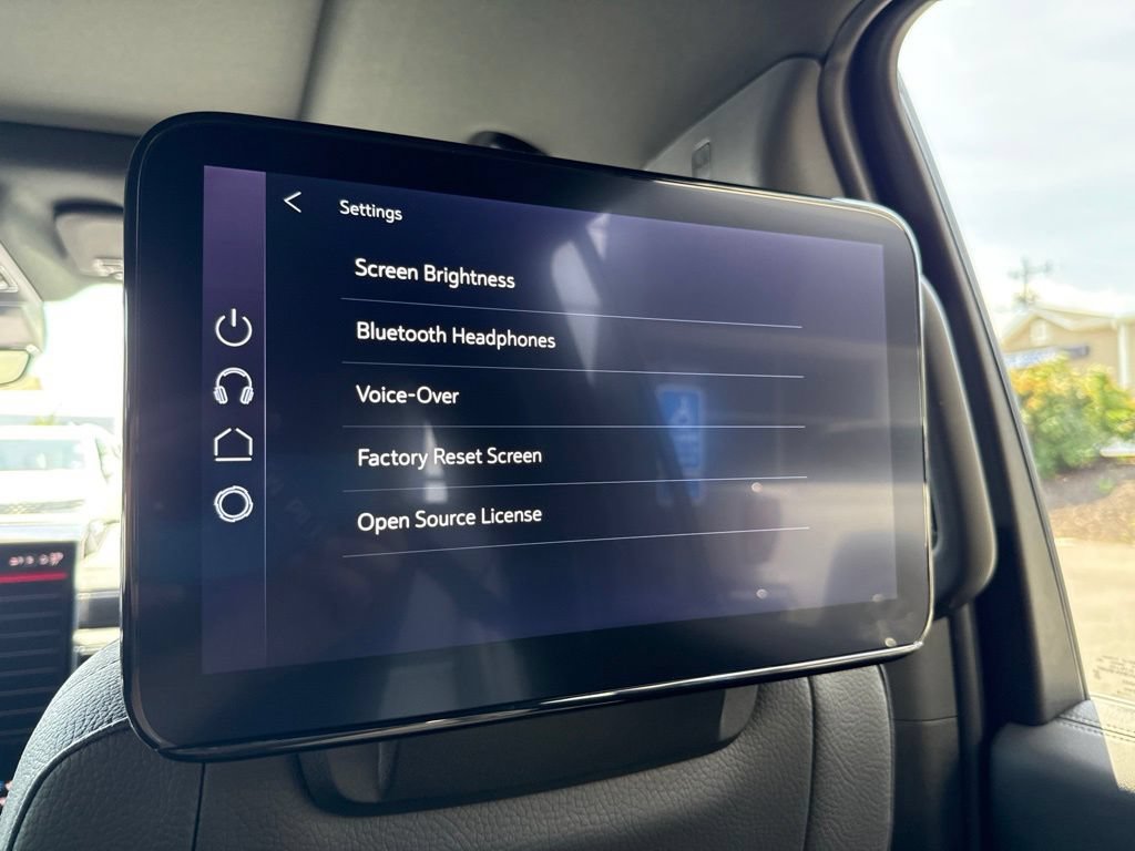 2026 GMC Yukon XL Denali - Photo 51