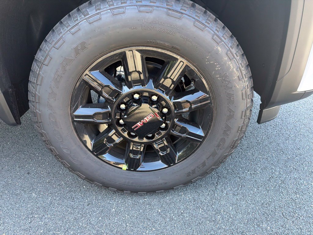 2026 GMC Sierra 2500HD AT4 - Photo 10