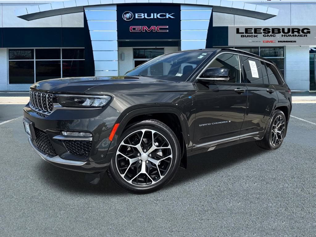 2023 Jeep Cherokee Summit Reserve 4xe photo 2