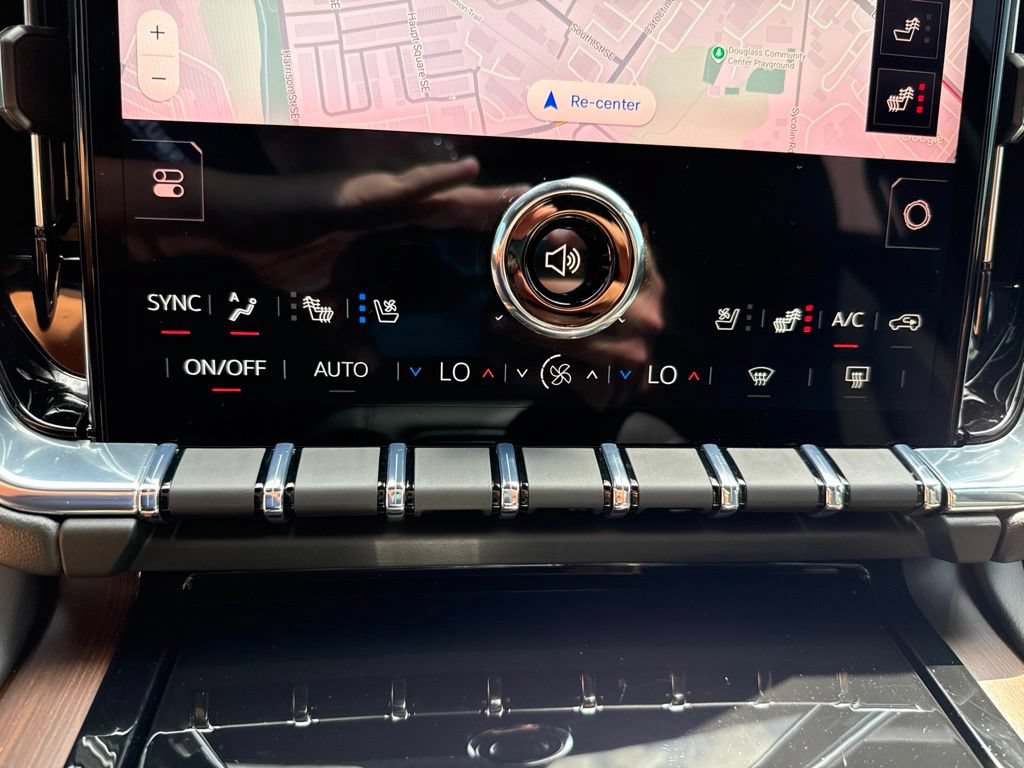 2026 GMC Yukon XL Denali - Photo 33