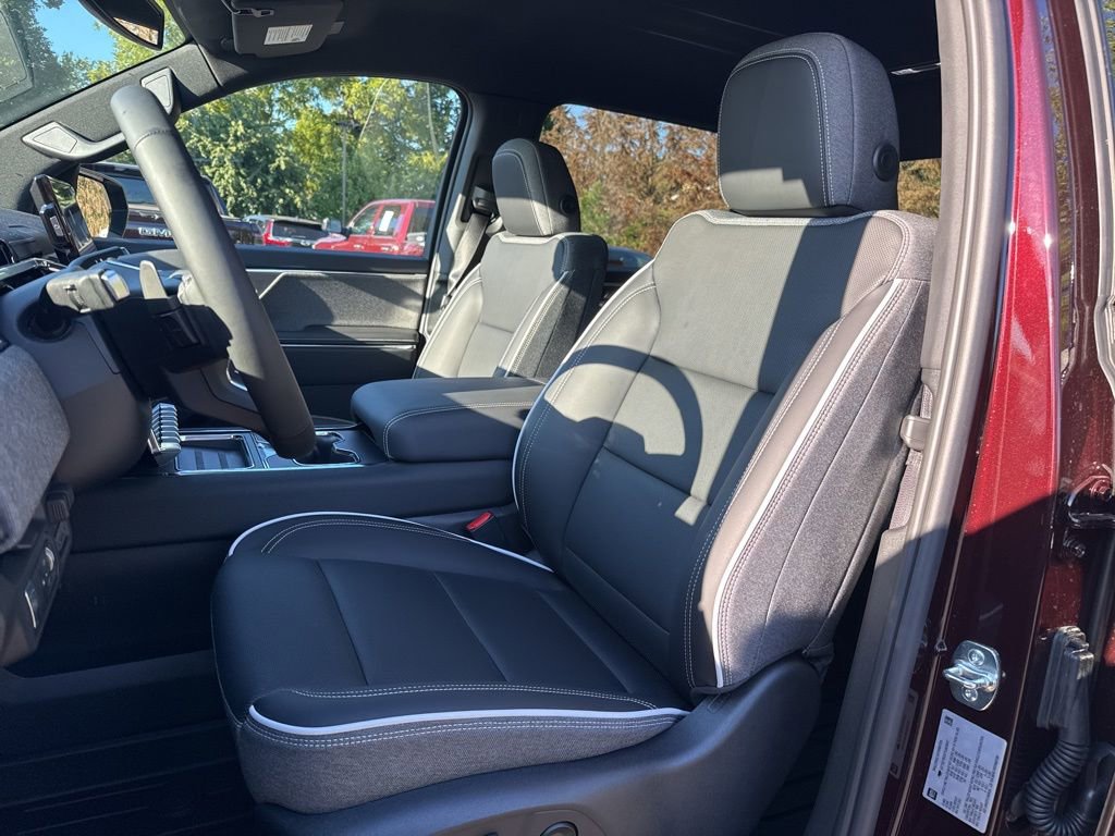 2026 GMC Sierra EV Elevation - Photo 10
