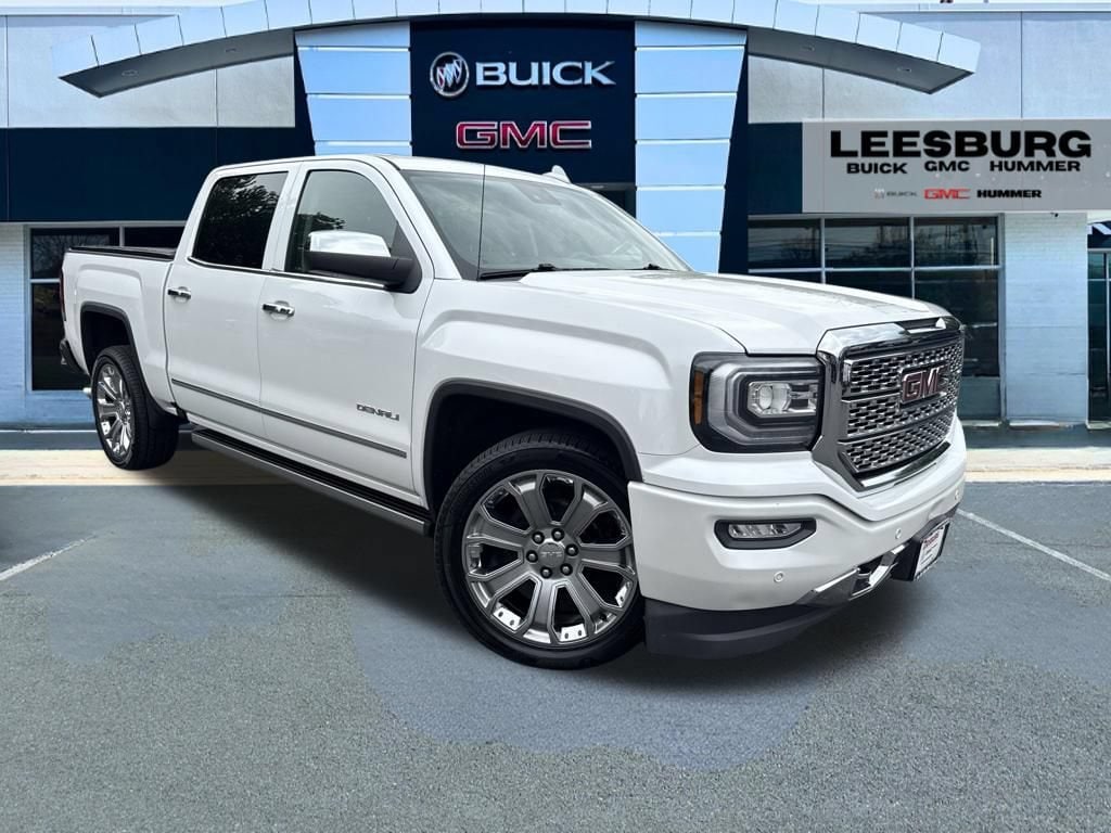 2018 GMC Sierra 4WD Crew Cab Short Box's photo