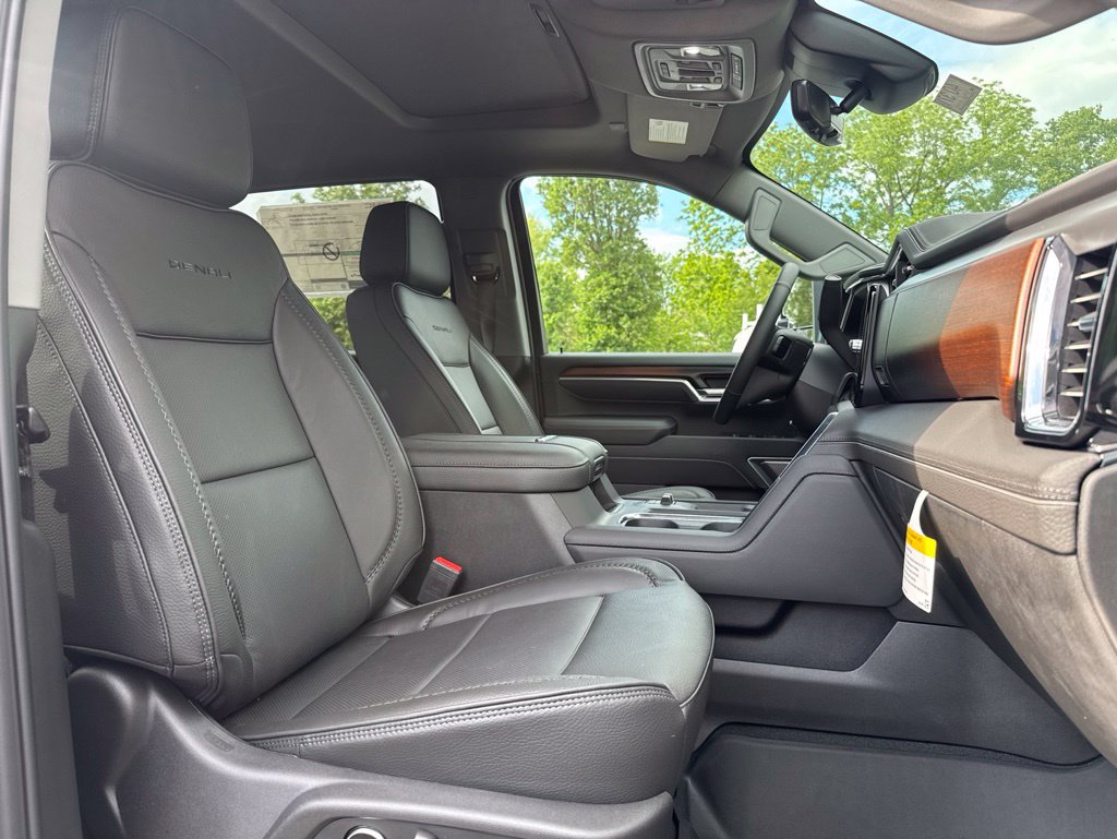 2026 GMC Sierra 2500HD Denali - Photo 13