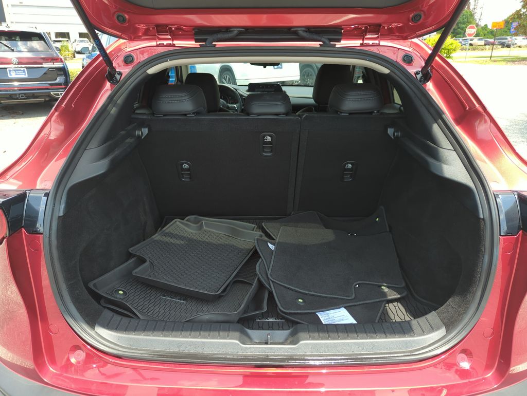 2025 Mazda CX-30 Preferred - Photo 19