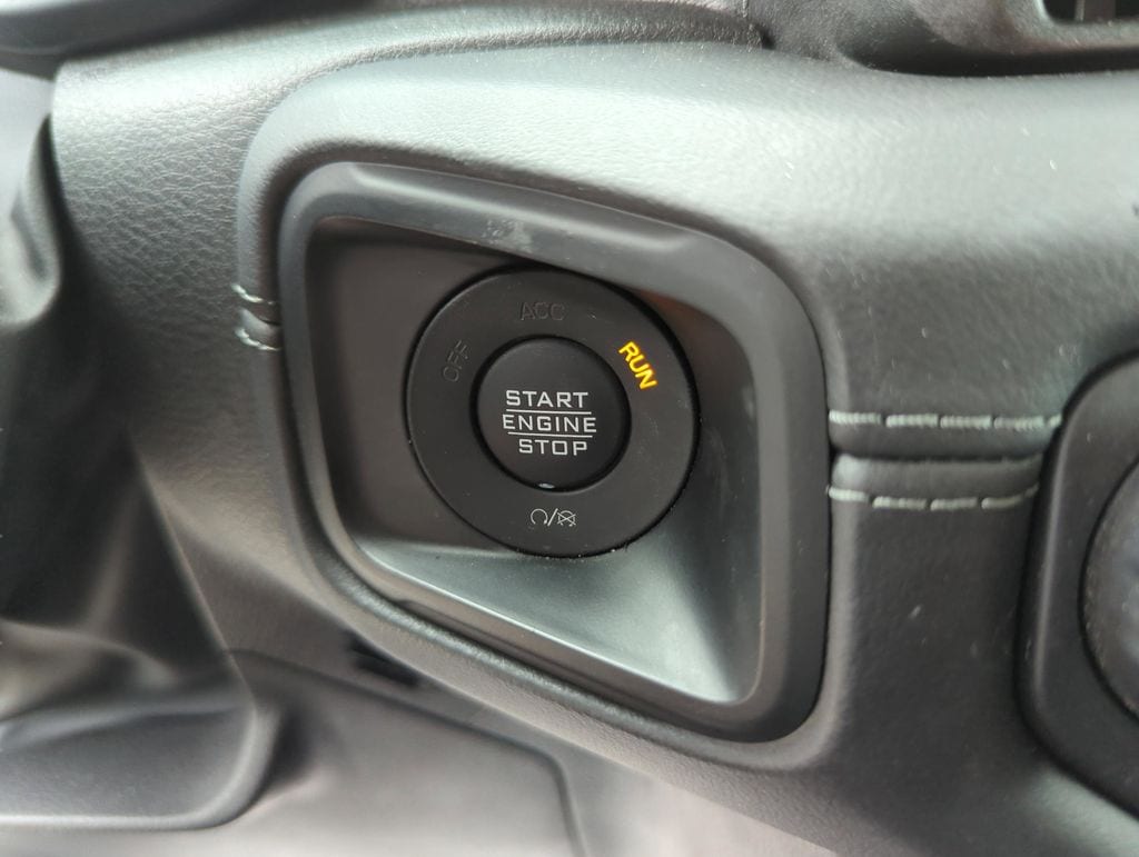 2025 Jeep Wrangler 4-Door Sahara - Photo 41