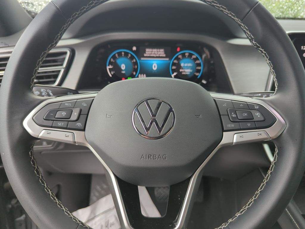 2024 Volkswagen Atlas Cross Sport SE w/Tech - Photo 42