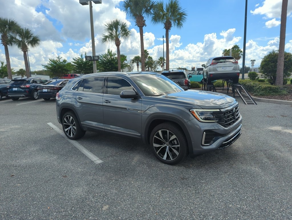 Used 2024 Volkswagen Atlas Cross Sport 2.0T SEL Premium R-Line SUV