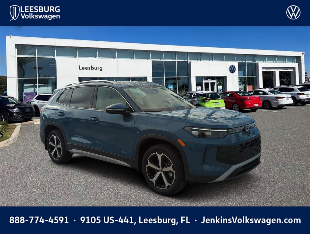 New 2026 Volkswagen Tiguan 2.0T SE SUV