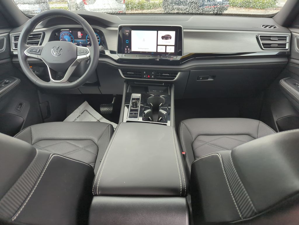 2024 Volkswagen Atlas Cross Sport SE w/Tech - Photo 25