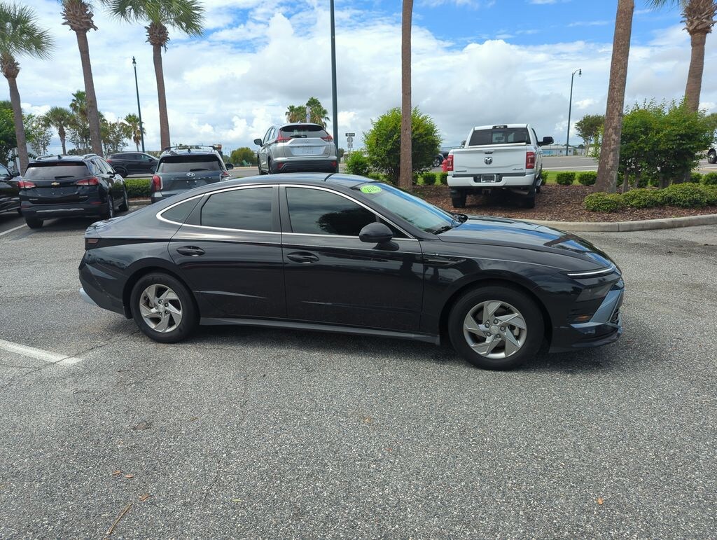 Used 2025 Hyundai Sonata SE Sedan