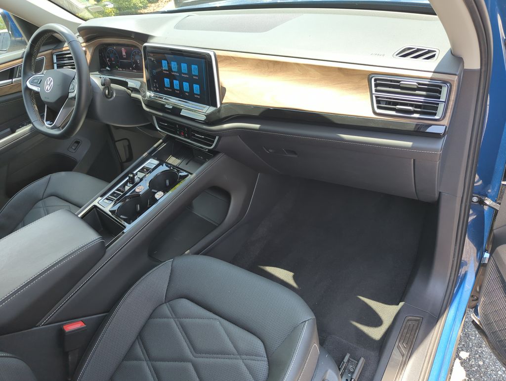 2026 Volkswagen Atlas SE w/Tech - Photo 23