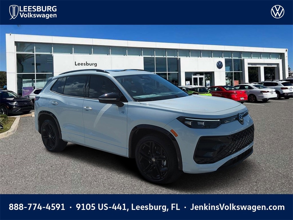 New 2025 Volkswagen Tiguan 2.0T SE R-Line Black SUV