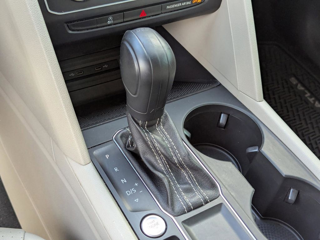 2021 Volkswagen Atlas SE w/Tech - Photo 41