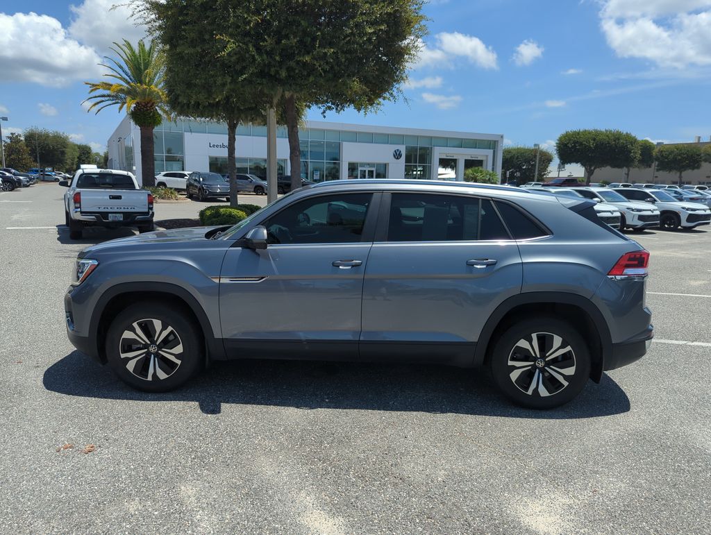 2024 Volkswagen Atlas Cross Sport SE - Photo 11