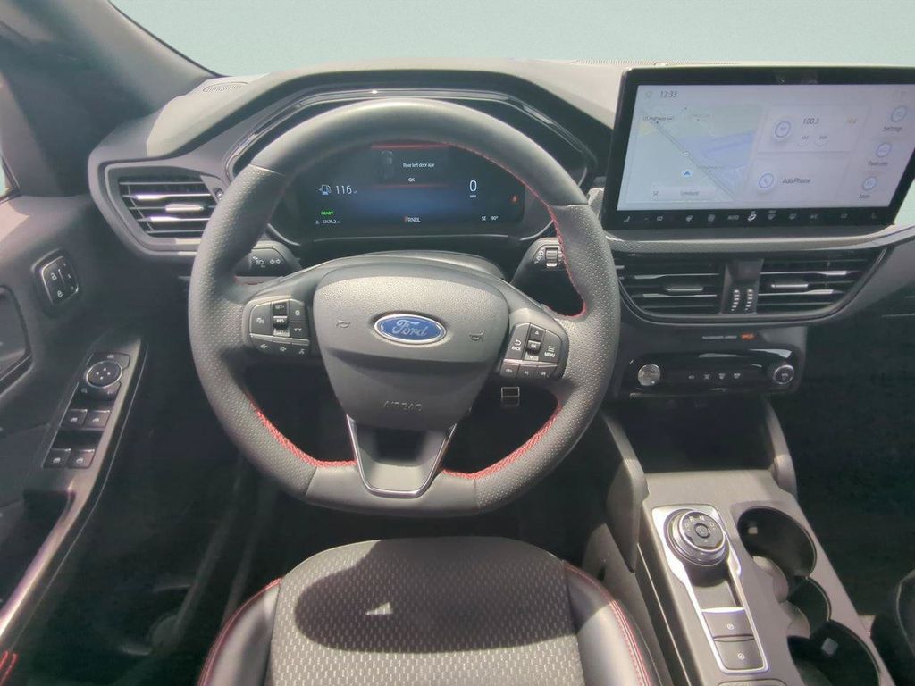 2023 Ford Escape ST-Line Select - Photo 17