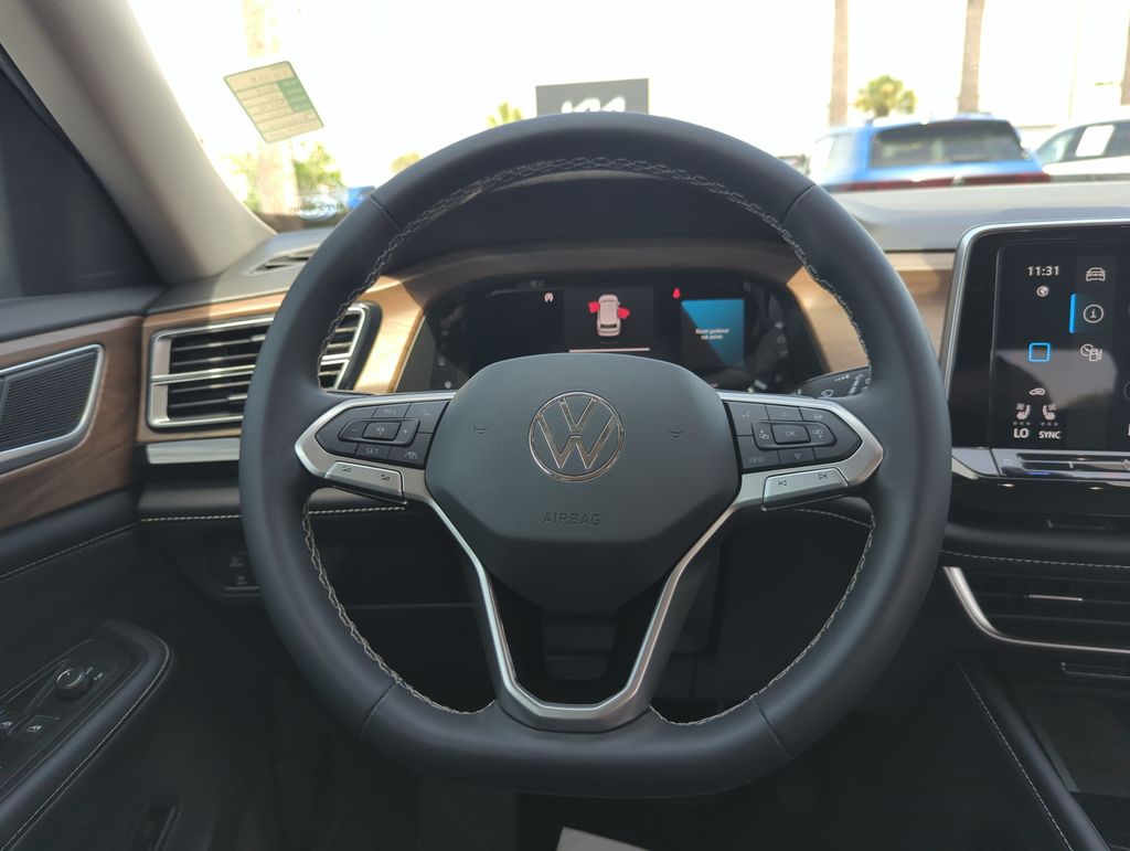 2024 Volkswagen Atlas SE w/Tech - Photo 25