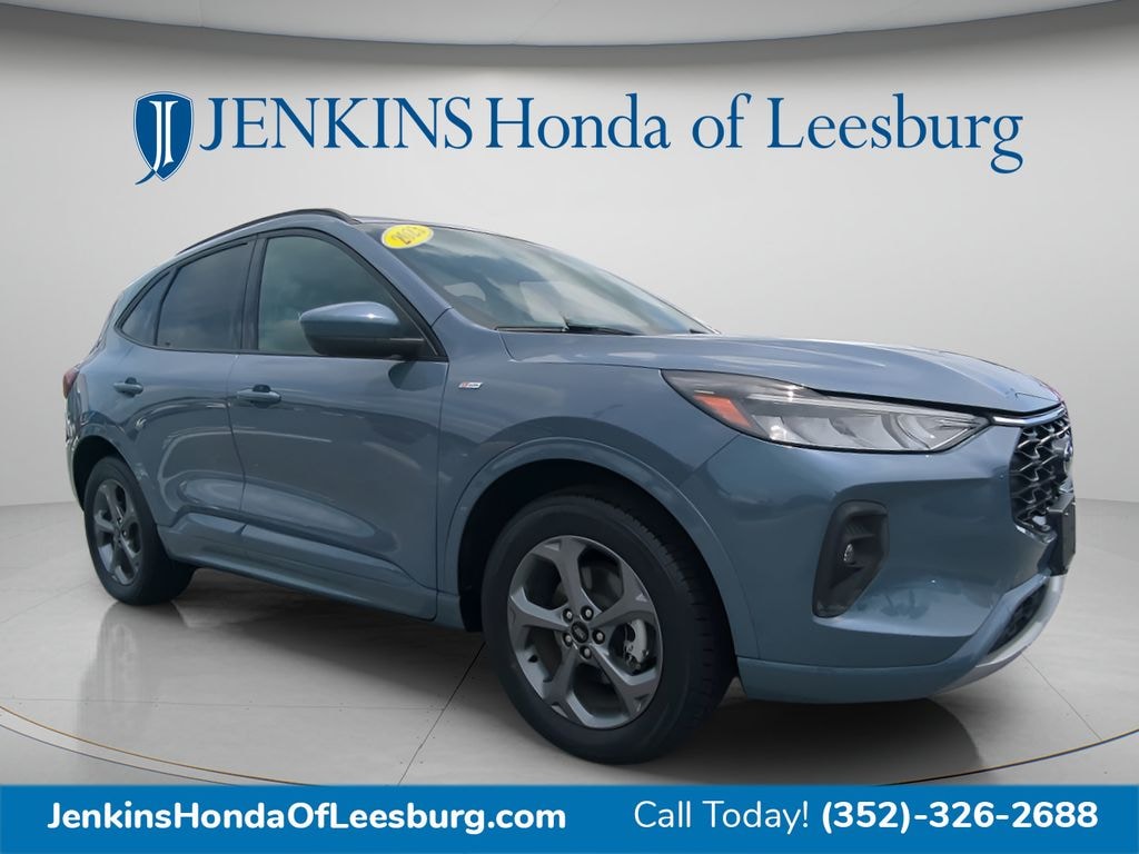 Used 2023 Ford Escape Hybrid ST-Line Select SUV