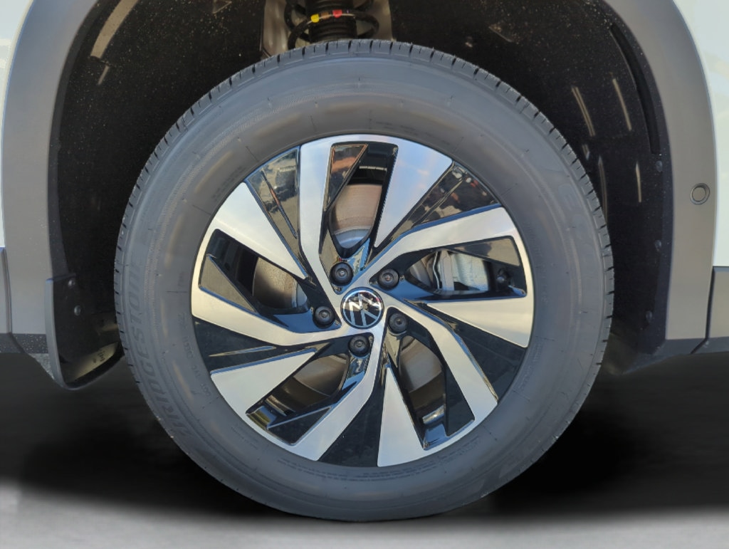 2026 Volkswagen Tiguan S - Photo 43