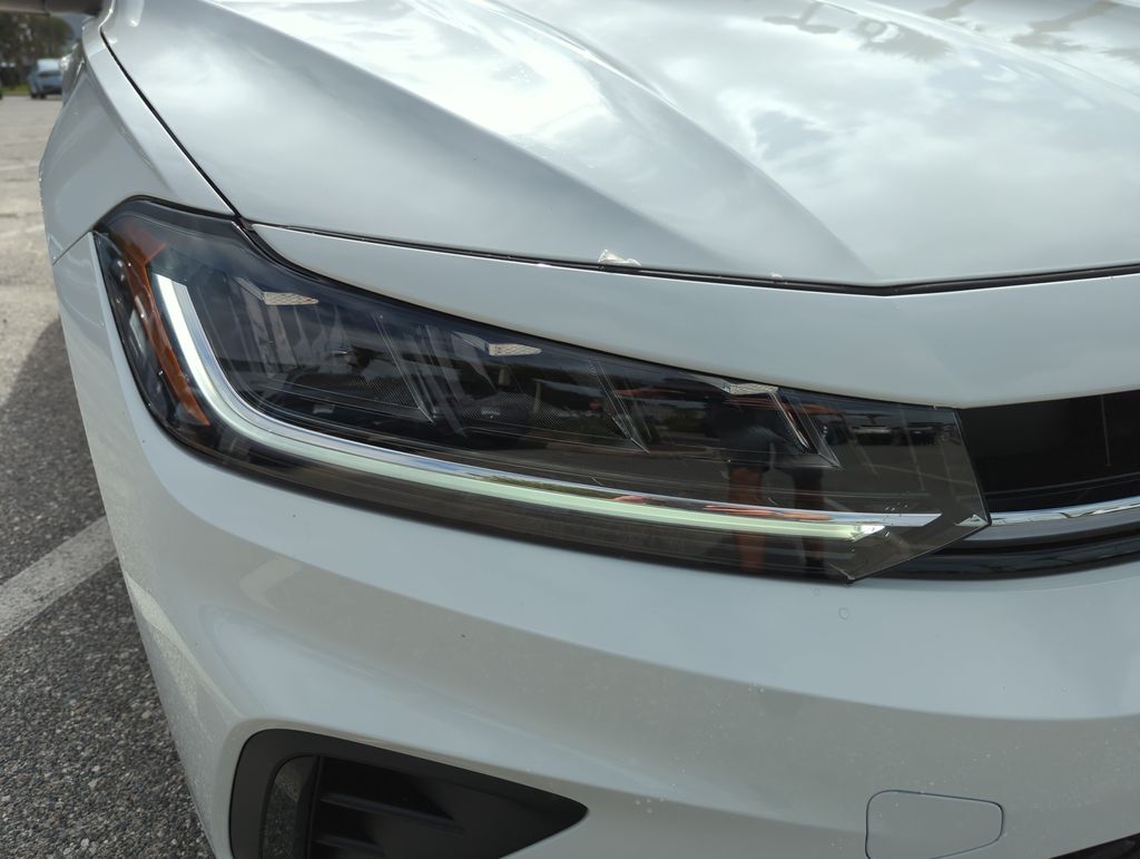 2026 Volkswagen Jetta Sport - Photo 13