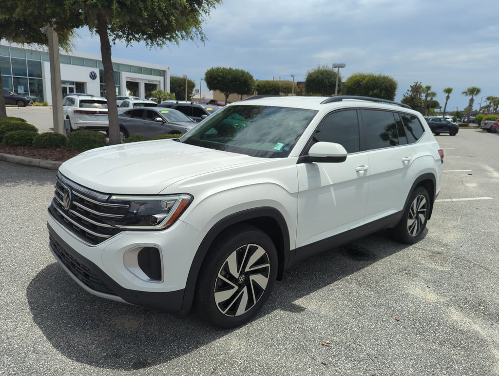 2024 Volkswagen Atlas SE w/Tech - Photo 14