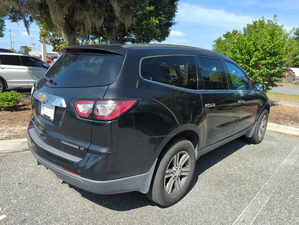 Used 2016 Chevrolet Traverse 2LT with VIN 1GNKVHKD4GJ116015 for sale in Leesburg, FL