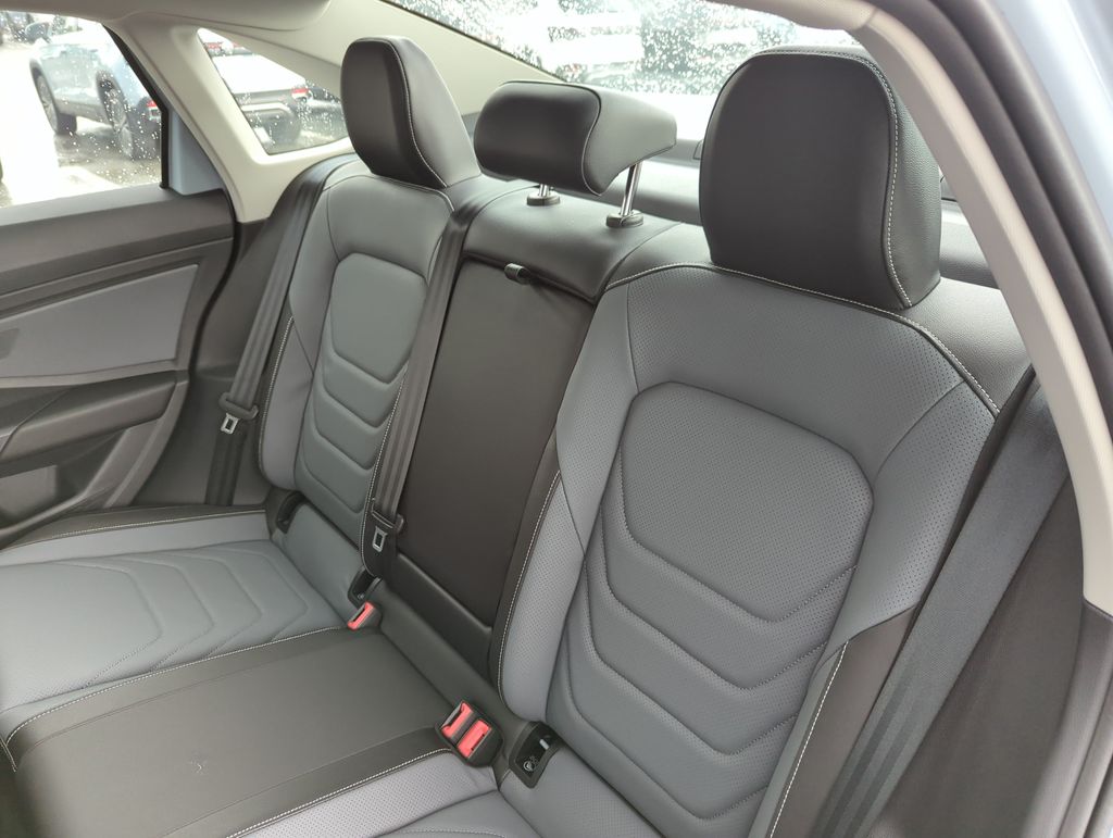 2026 Volkswagen Jetta SEL - Photo 25