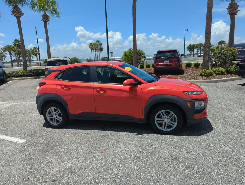 Used 2020 Hyundai Kona SE with VIN KM8K12AA1LU465677 for sale in Leesburg, FL
