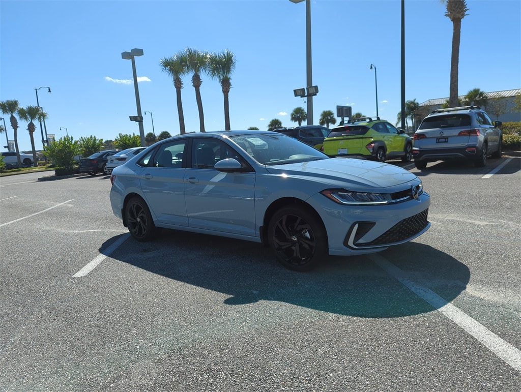 New 2026 Volkswagen Jetta 1.5T SE Sedan