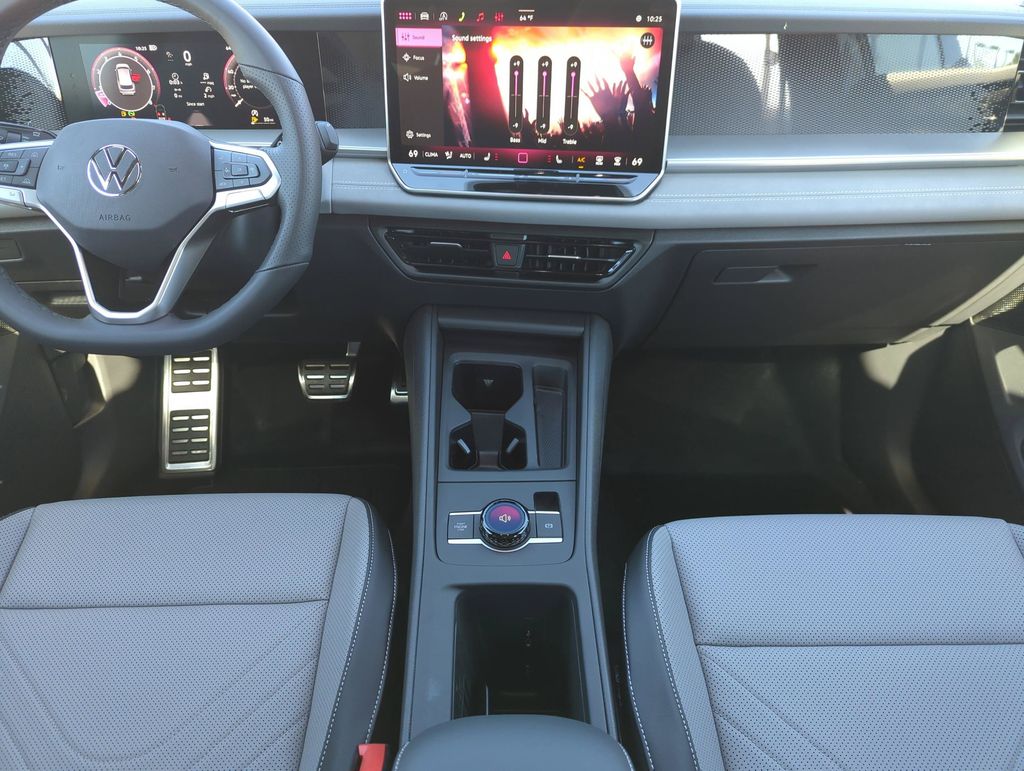 2026 Volkswagen Tiguan SE R-LINE BLACK - Photo 23
