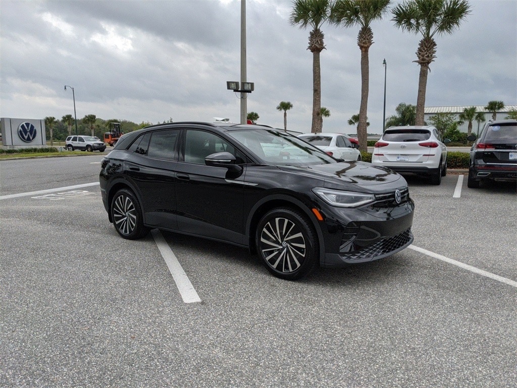 Used 2024 Volkswagen ID.4 S with VIN 1V25MPE80RC005842 for sale in Leesburg, FL