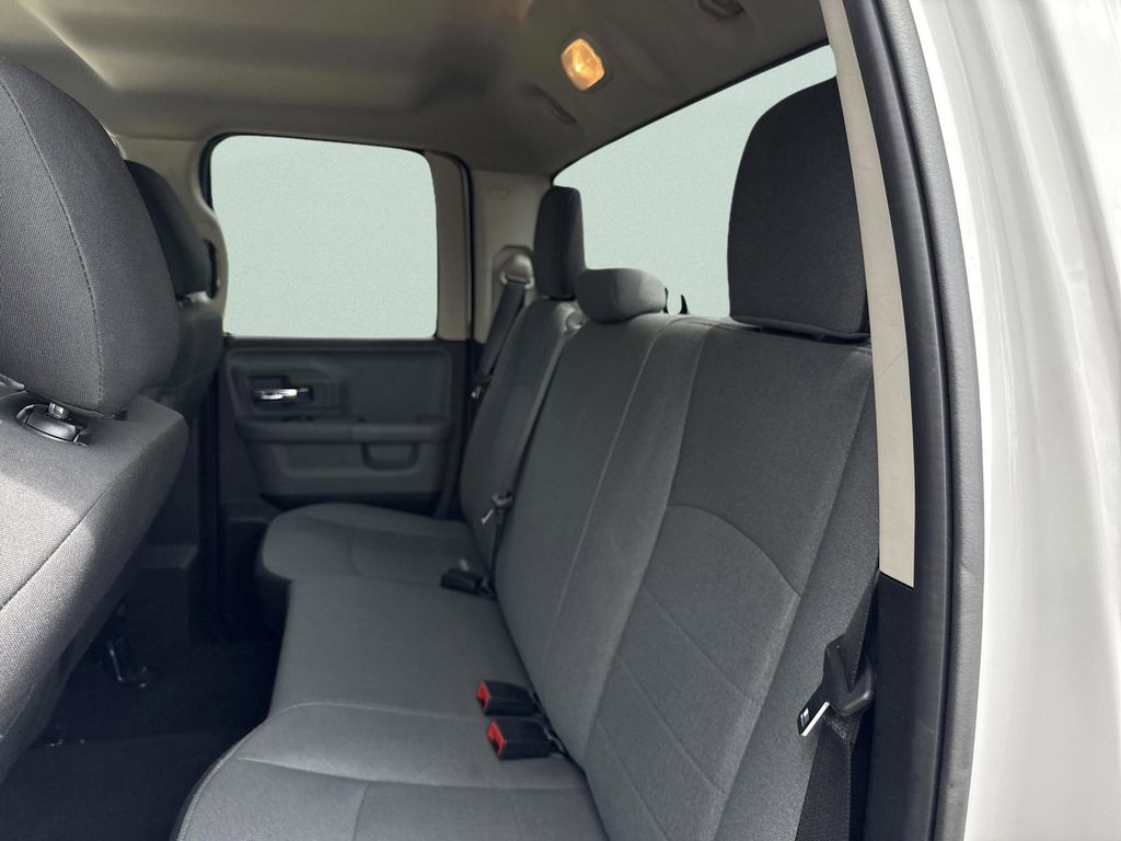 2024 RAM Ram 1500 Classic SLT - Photo 38