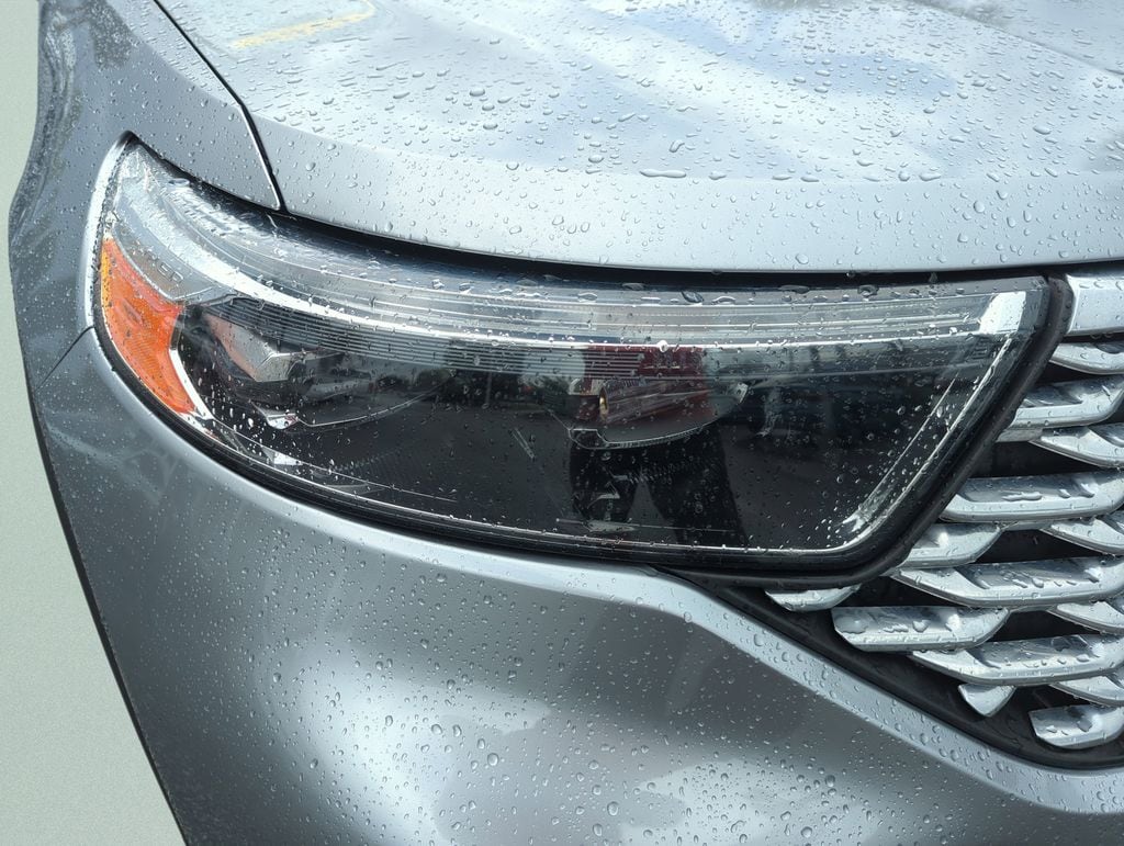 2022 Ford Explorer Platinum - Photo 17