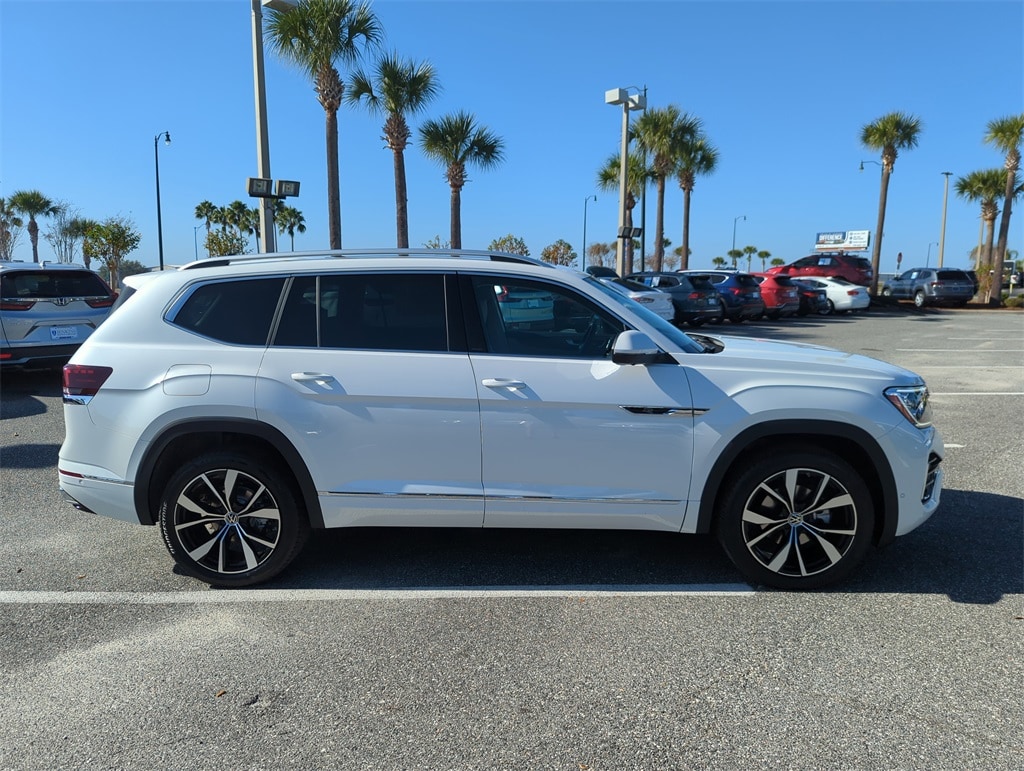New 2026 Volkswagen Atlas 2.0T SEL Premium R-Line SUV