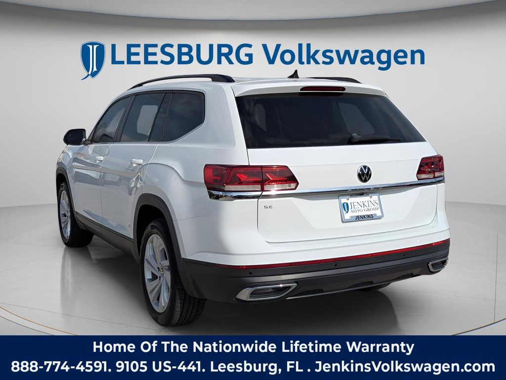 2021 Volkswagen Atlas SE w/Tech - Photo 10